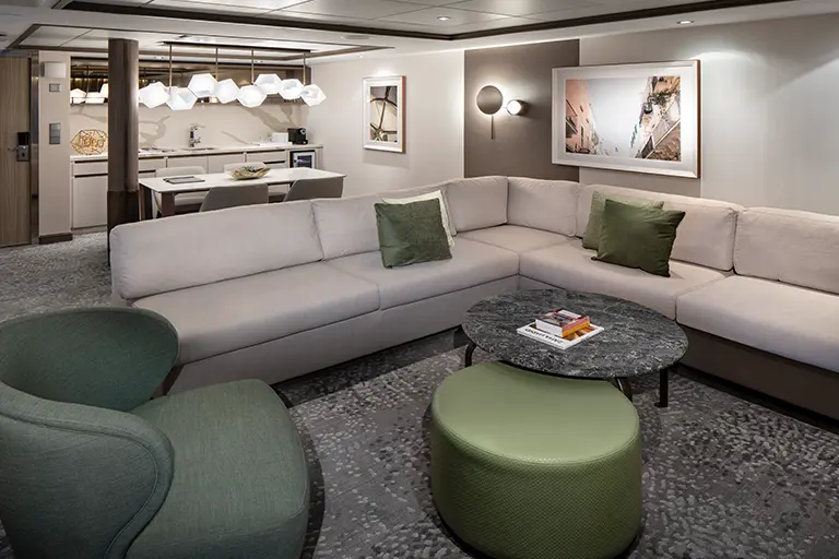 Cel Si Royal Suite Living Room