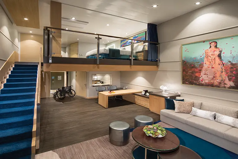 Rci Sy Crownloftsuite Acc 1746 Lr Cmyk 2