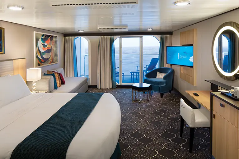 Rci Sy Juniorsuite 8240 Lr Cmyk