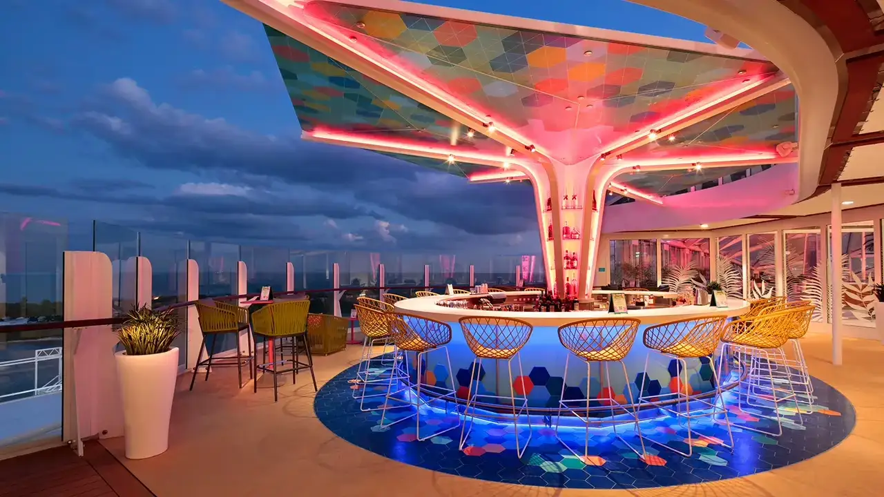 Wonder of the Seas - The Vue